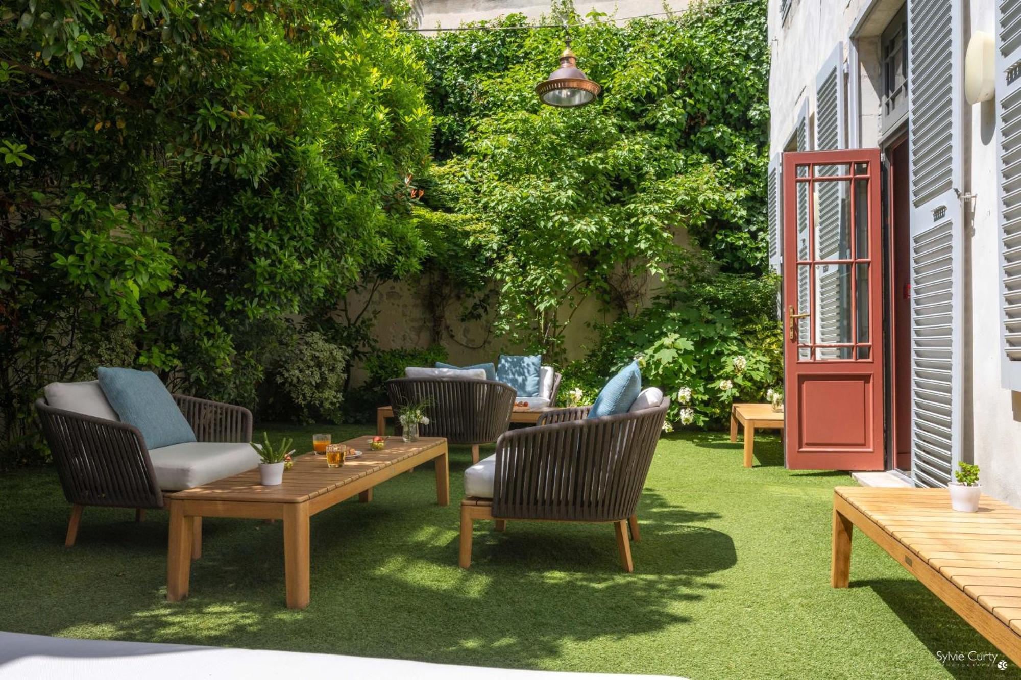 Hotel La Monnaie Arty & Spa ลาโรแชล ภายนอก รูปภาพ